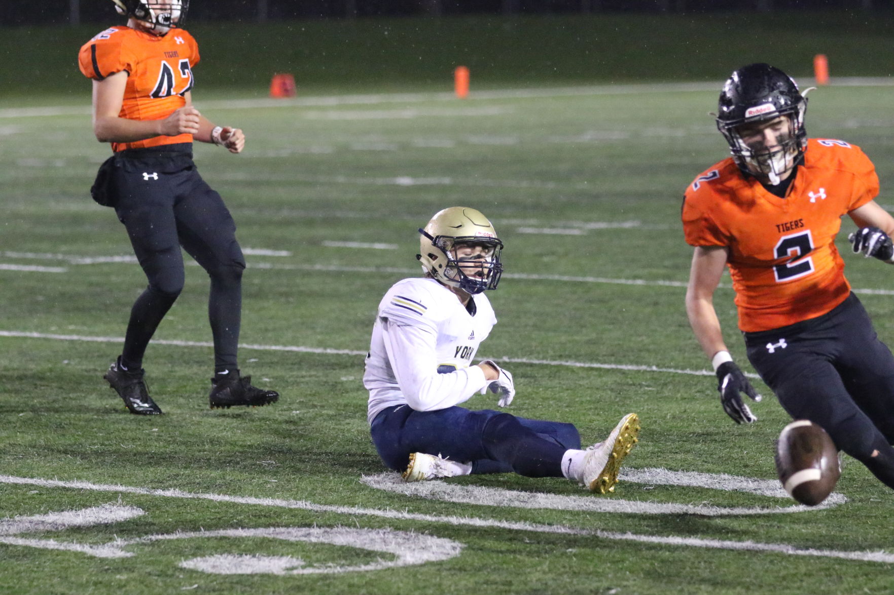 York vs. Hastings football 34.JPG